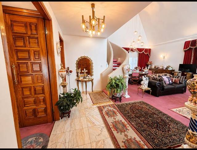 4 BEDROOM HOUSE FOR SALE IN VILLIERIA
